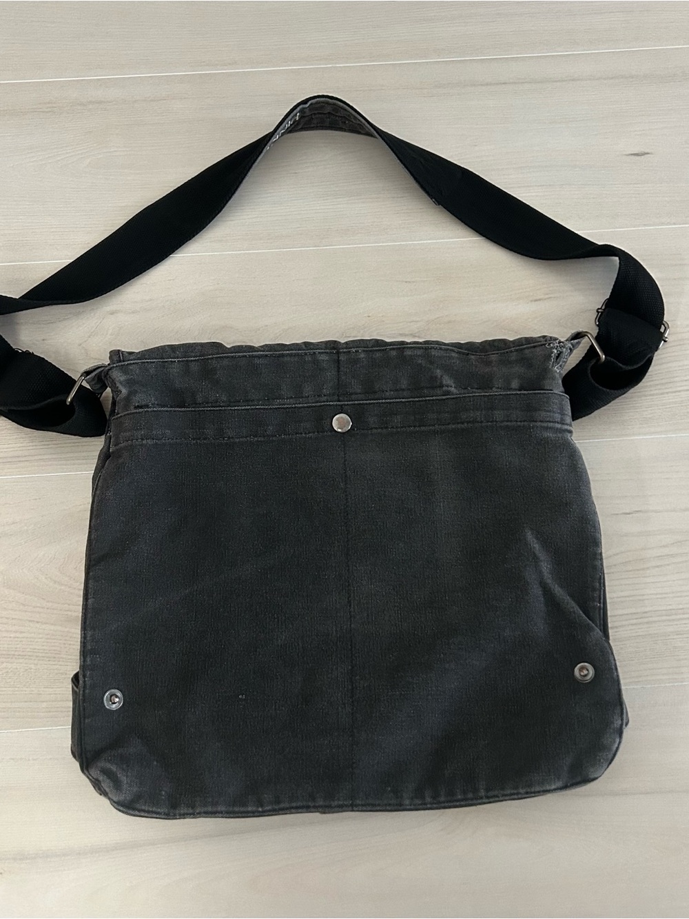 pink floyd messenger bag - Picture 8 of 14